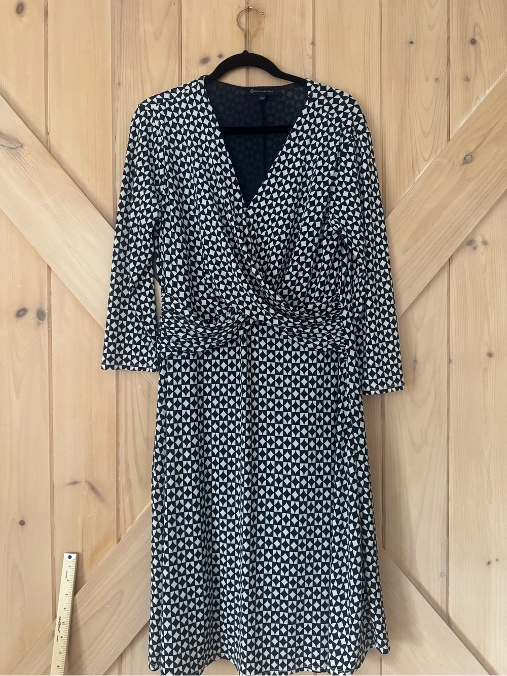 Title: Brooks Brothers Navy White Geometric Faux Wrap Dress Size L